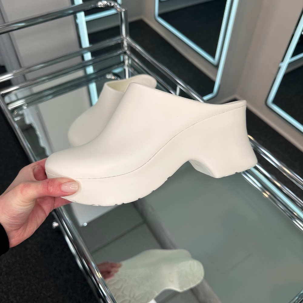 Loewe Clogs - image 2